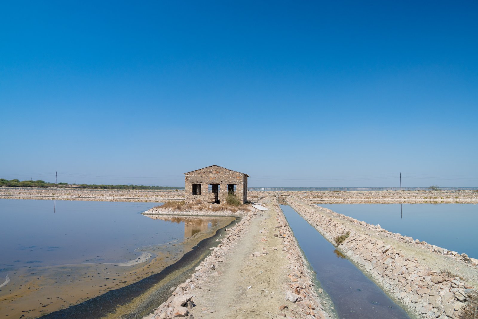 Ancient stone outpost on the salt pans of Sambhar Lake — an inland lake unchanged for centuries